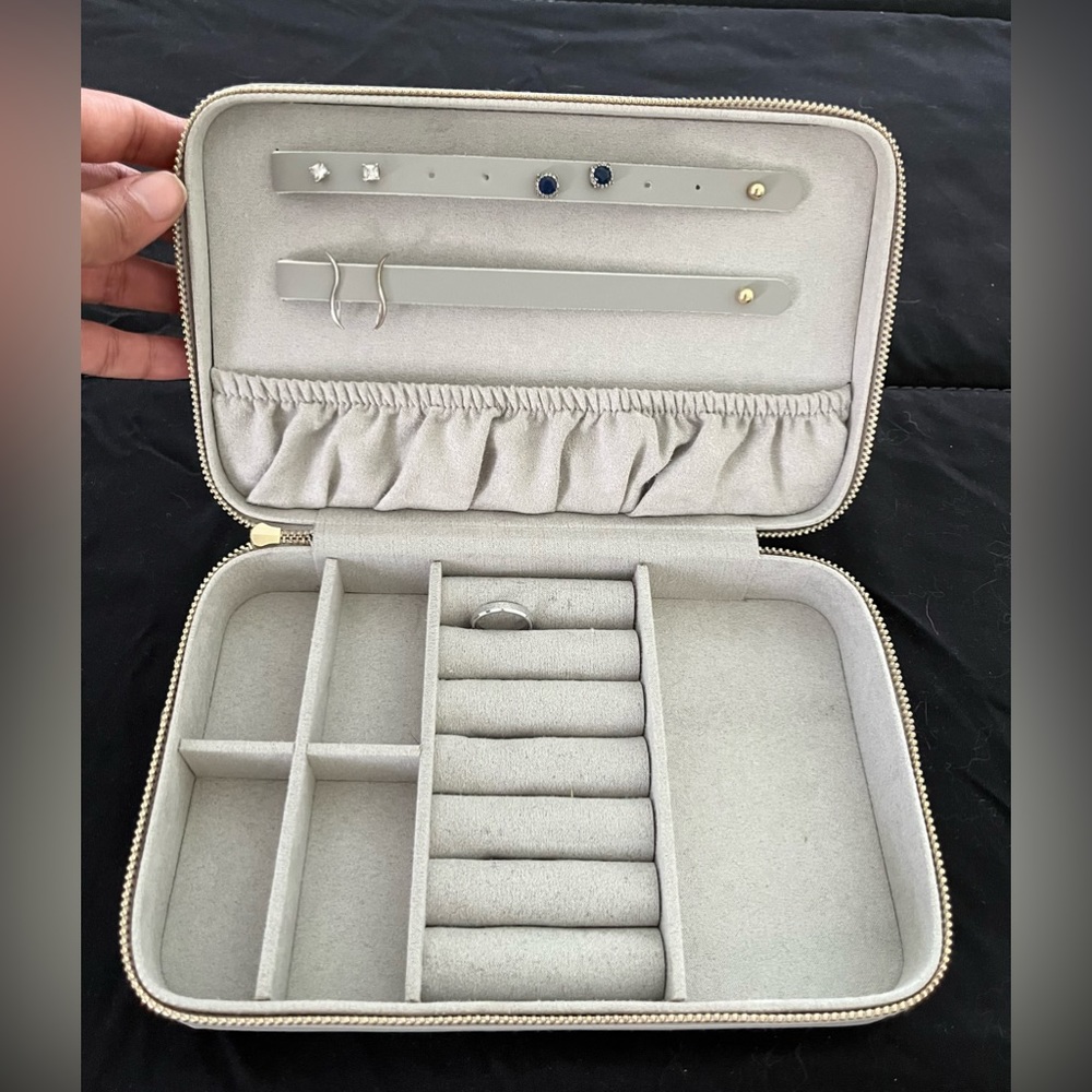 Jewelry Case aka Organizer
